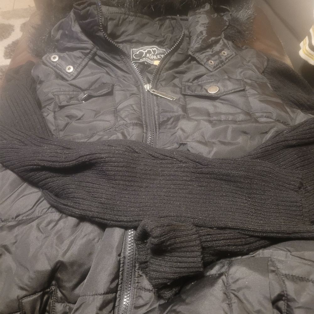 Ladies jacket - Picture 2 of 3